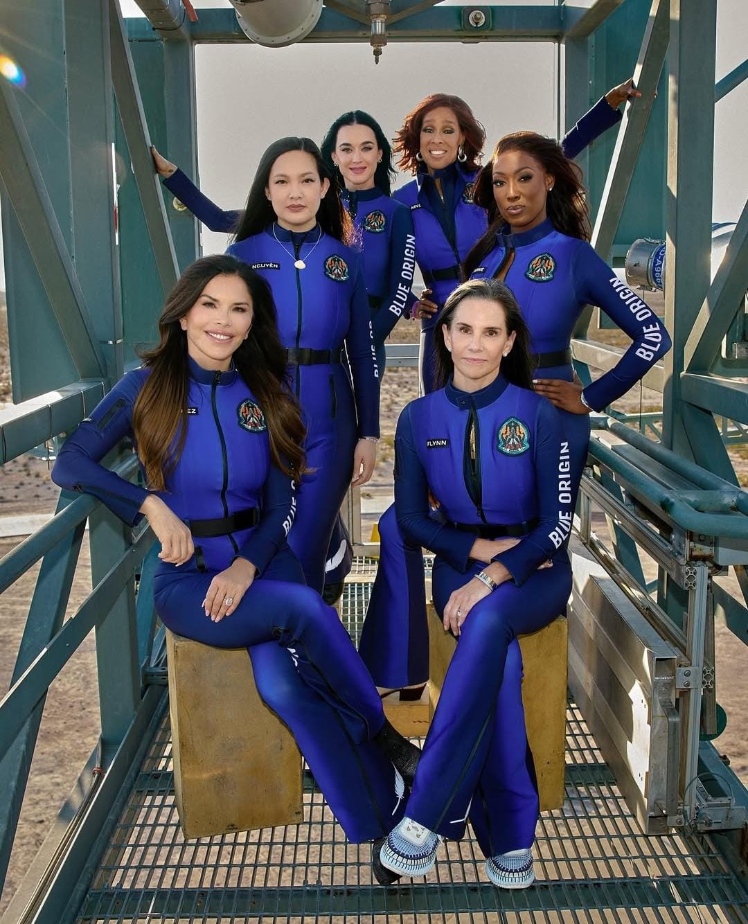 Enam perempuan yang akan berangkat ke luar angkasa dalam misi Blue Origin. Foto: Dok. Instagram @katyperry