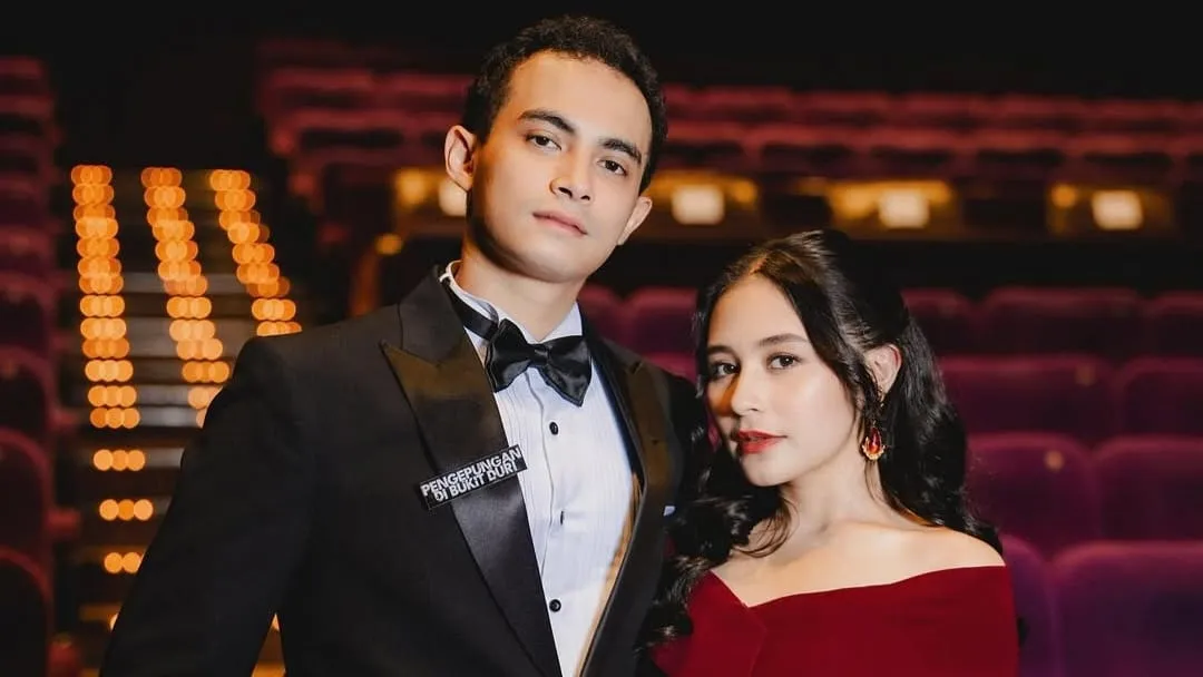 Aksi Bucin Omara Esteghlal-Prilly Latuconsina, Saling Balas Surat Cinta