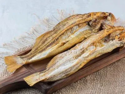 ILUSTRASI : Ikan Asin. Foto : FreePik/Joe