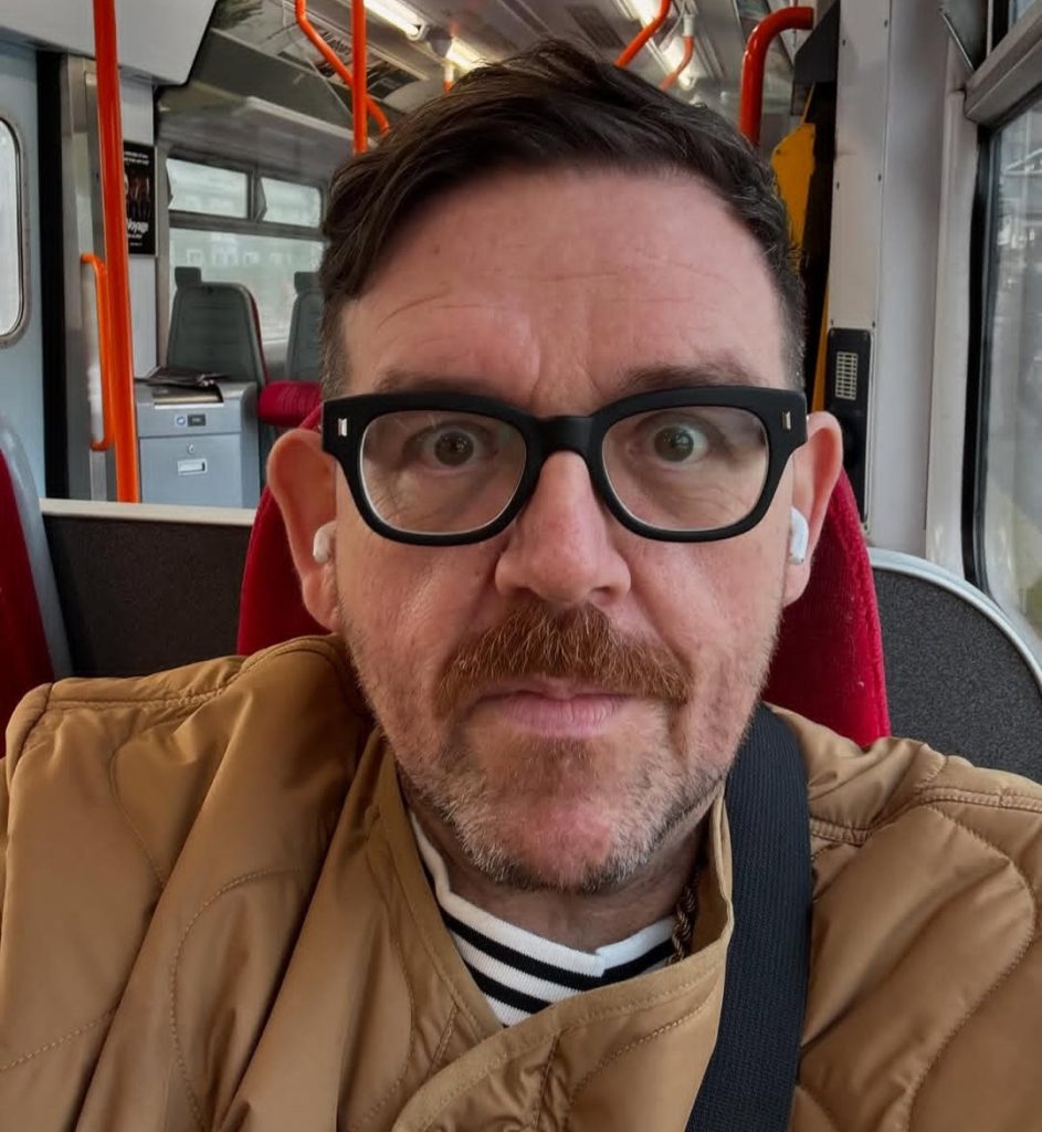Nick Frost, pemeran Hagrid (Foto: Instagram/firedgold)