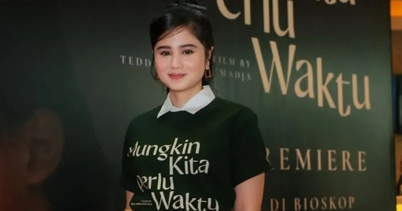 Tissa Biani Pura-pura Bahagia di Film ‘Mungkin Kita Perlu Waktu’