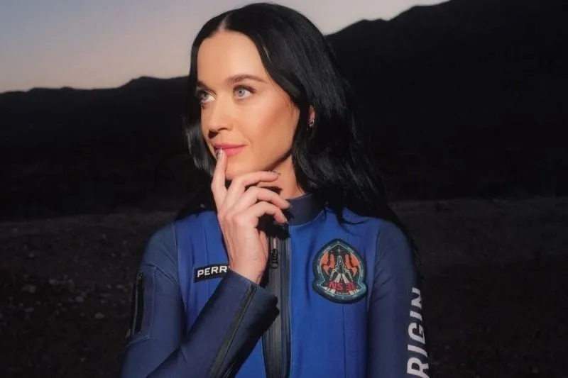 Panen Kritikan Setelah ke Luar Angkasa, Katy Perry Buka Suara