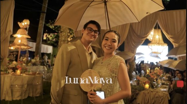 Gisel bersama Cinta Brian. Foto: YouTube/TS Media