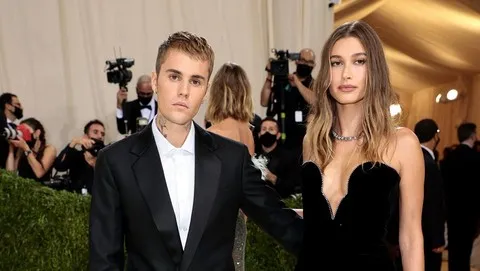 Rayakan Hari Ibu, Justin Bieber Beri Kejutan Istimewa untuk Hailey