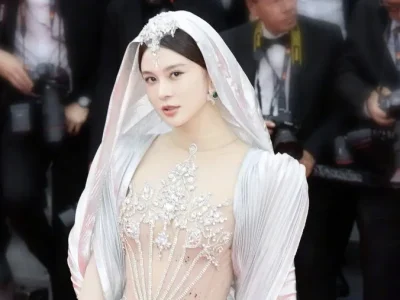 Potret Zhao Yingzi di Festival Film Cannes 2025. Foto : Zhao Yingzi SNS