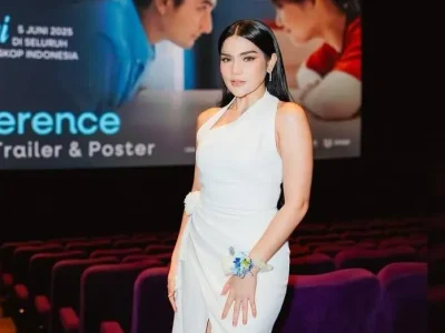 Davina Karamoy memiliki target untuk menikah saat usianya 26 atau 27 tahun. Foto : Instagram/davinaakaramoy