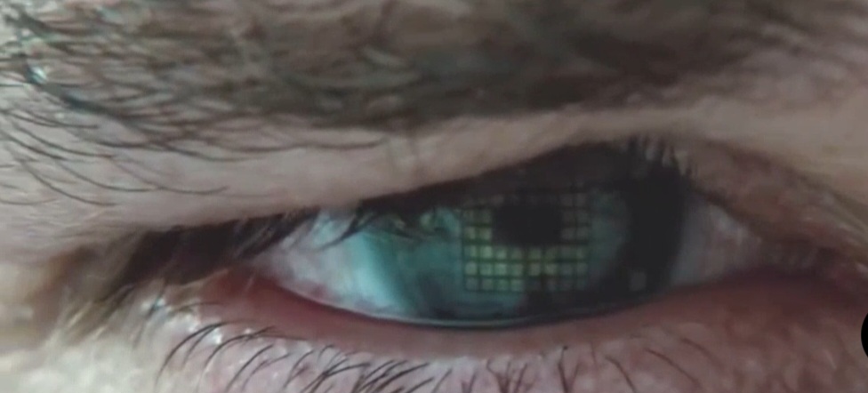 Smart contact lens yang multifungsi (Foto: Dok. Paramount)