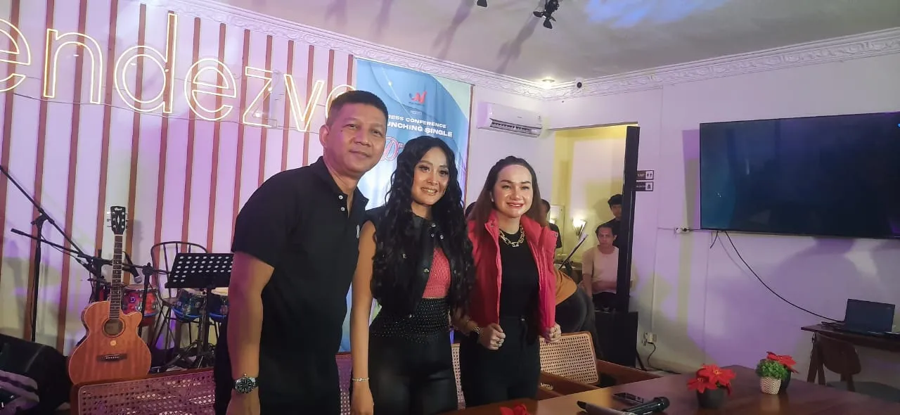 Rowman Ungu Hidupkan Kembali Duo Molek, Gandeng Dua Pedangdut Cantik