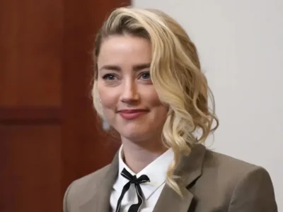Amber Heard kini jadi ibu tiga anak. Foto: Dok. Steve Helbe/AP News