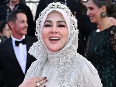 Syahrini debut di Festival Film Cannes 2025. Foto: Dok. Instagram @iamhearte