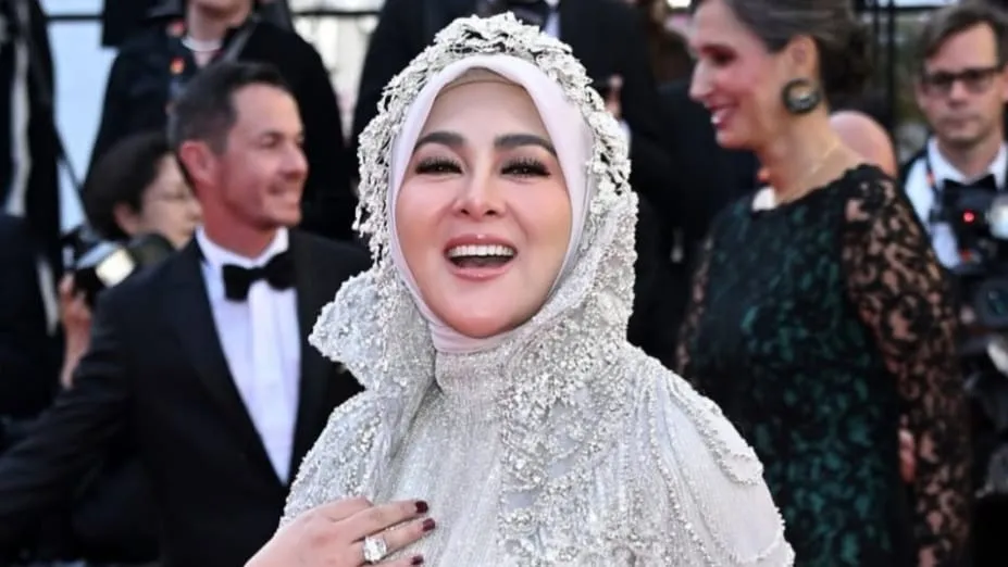 Cetar Membahana, Syahrini Debut di Festival Film Cannes 2025