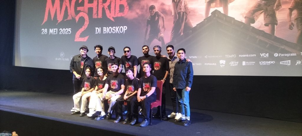 Para pemeran film horor terbaru 'Waktu Maghrib 2'. (Foto: Yanuar/Nyata)