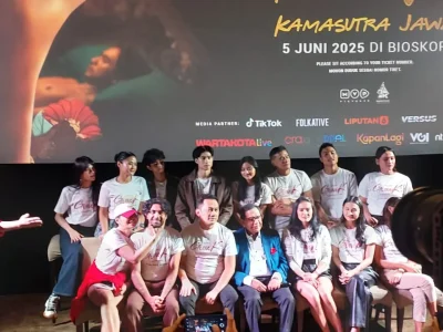 Konferensi pers film 'Gowok: Kamasutra Jawa' yang dibintangi oleh Devano Danendra. (Foto: Agnes/Nyata)