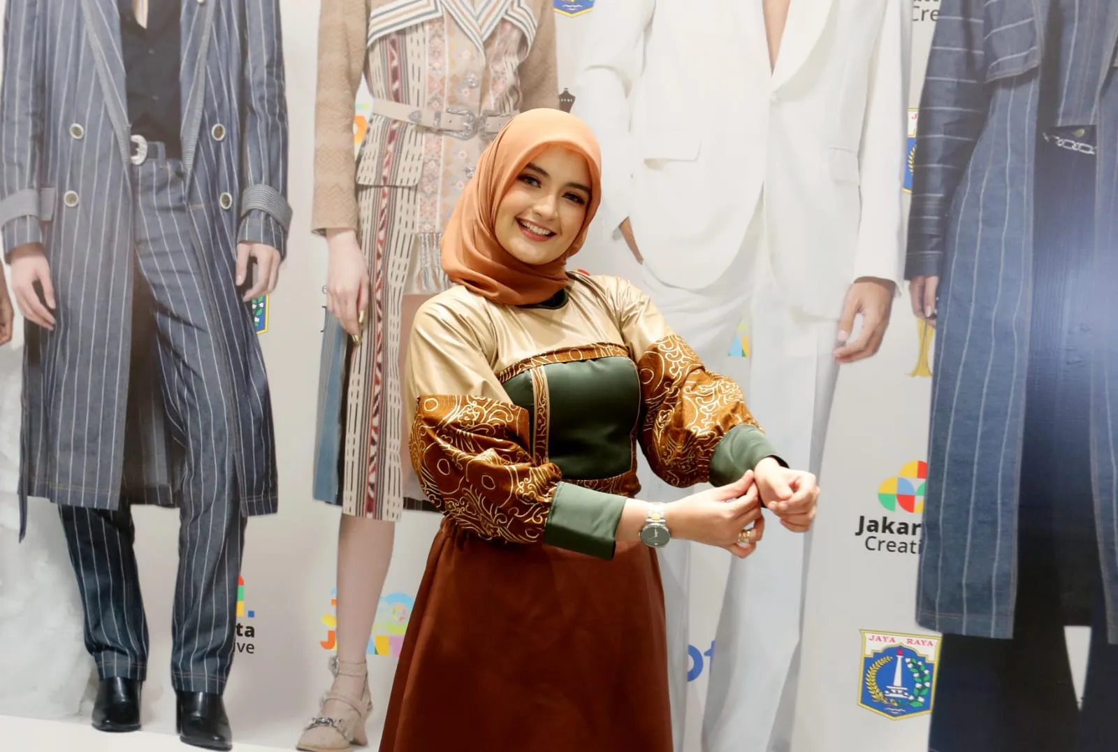 Mengenal Fathimah Alatas, Desainer Muda yang Awalnya Aktris Sinetron