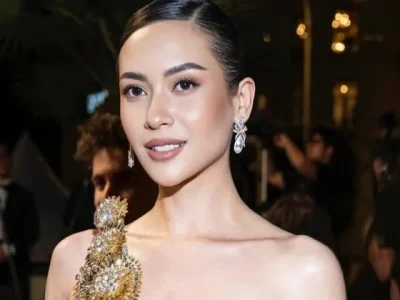 Penampilan ke dua Elvira Devinamira di Festival Film Cannes 2025 (Foto: Instagram/elviraelph)