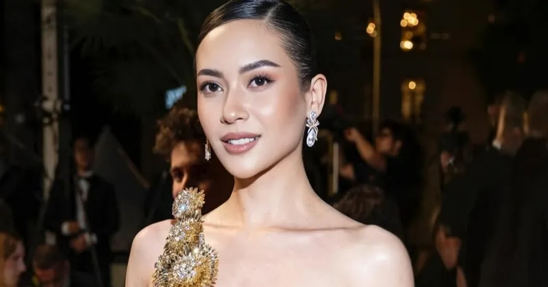 Gaya Glam Elvira Devinamira di Red Carpet Festival Film Cannes 2025