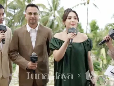 Raffi Ahmad dan Nagita Slavina menghadiri pernikahan Luna Maya. Foto: YouTube/TSMedia