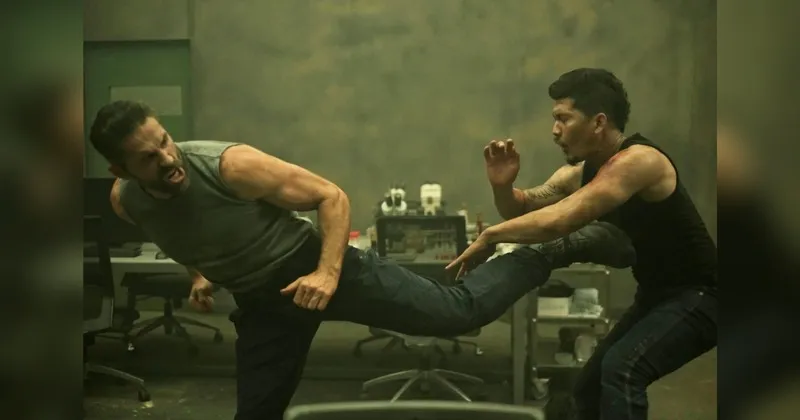 Iko Uwais Lawan Alien di Film Hollywood ‘Skyline: Warpath’