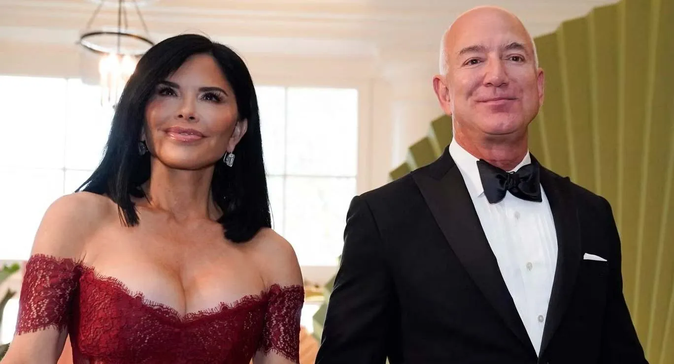 Diprotes Warga Venesia, Jeff Bezos Asyik Liburan Jelang Pernikahan