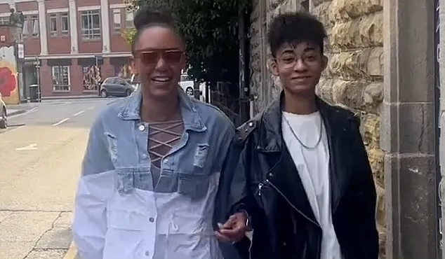 Anak Eddie Murphy dan Mel B Ganti Identitas Gender