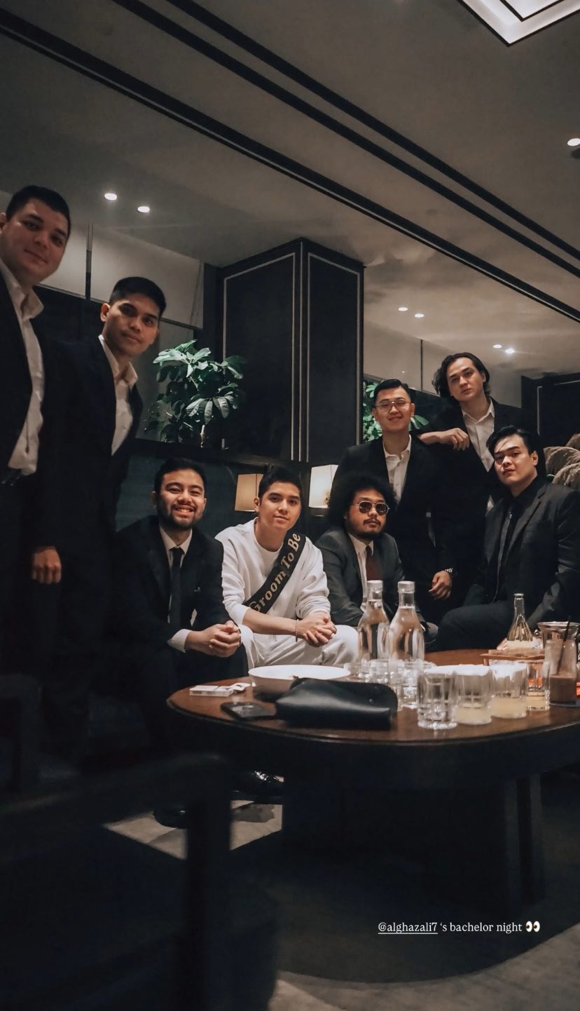Al Ghazali merayakan pesta melepas masa lajang alias bachelor party menjelang menikah. Foto : Instagram/alghazali