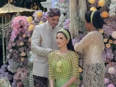 Alyssa Daguise menjalani prosesi siraman jelang menikah. Foto : Instagram/alyssadaguise