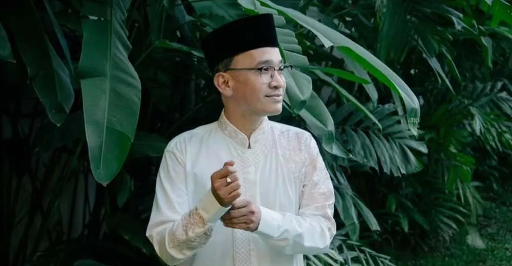 Batal Haji, Ruben Onsu Berencana Umrah Bareng Teman dan Karyawan