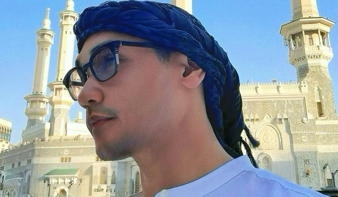 Afgan Konser Dadakan dalam Bus Jamaah Haji