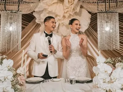 Pernikahan Al Ghazali dan Alyssa Daguise. Foto : Instagram/alyssadagui