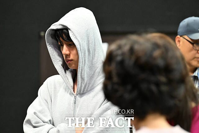 Muka bantal Jin yang menjadi sorotan. Foto: Dok. The Fact