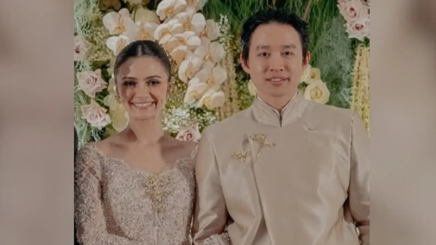 Dihadiri Artis, Keseruan Resepsi Amanda Rawles-Adriel Susanteo