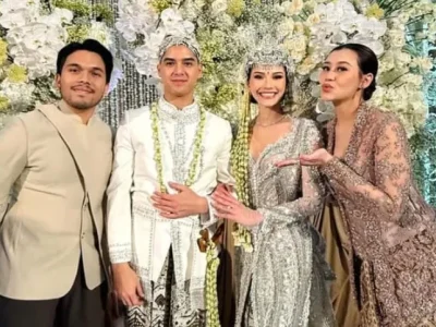 Aaliyah Massaid dan Thariq Halilintar menghadiri pernikahan Al Ghazali dan Alyssa Daguise. Foto: Dok. Instagram @thariqhalilintar