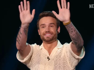 Liam Payne menjadi juri di serial kompetisi 'Building The Band'. Foto: Dok. YouTube Netflix