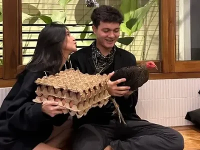 Nyoman Paul saat merayakan ultah. Foto : Instagram/keisyalevronka
