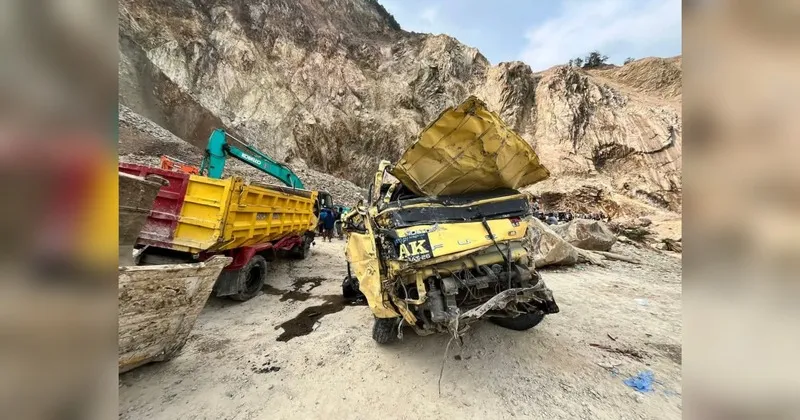 Firasat Para Keluarga Korban Tewas Longsor Tambang di Cirebon