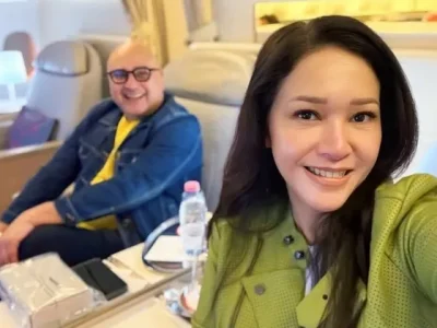Irwan Mussry dan Maia Estianty absen ngunduh mantu Al Ghazali-Alyssa DAguise (Foto: Instagram/maiaestiantyreal)