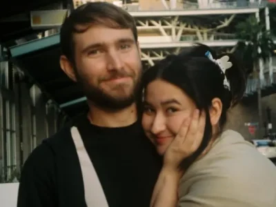 Profil suami Stephanie Poetri, Asher Novkov-Bloom (Foto: Instagram/stephaniepoetri)