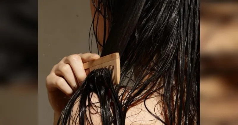 5 Hal ini Jangan Pernah Dilakukan saat Rambut Masih Basah