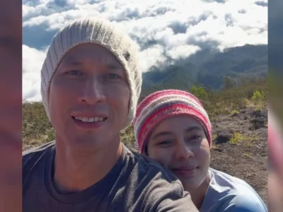 Chef Juna mendaki gunung bareng pacar di hari ulang tahun. Foto: Dok. Instagram @junarorimpandeyofficial