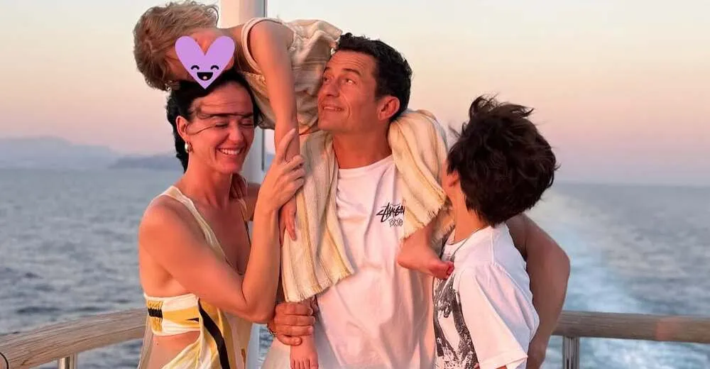 Meski Putus, Orlando Bloom dan Katy Perry Tetap Kompak