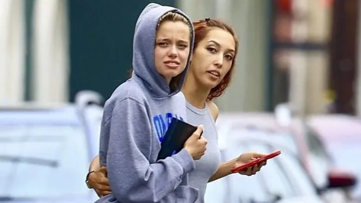 Anak Angelina Jolie, Shiloh Terciduk Mesra dengan Dancer Perempuan