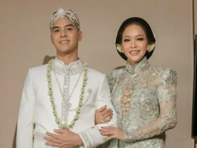 Maia Estianty dan putra pertamanya, Al Ghazali. Foto: Dok. Instagram @maiaestiantyreal