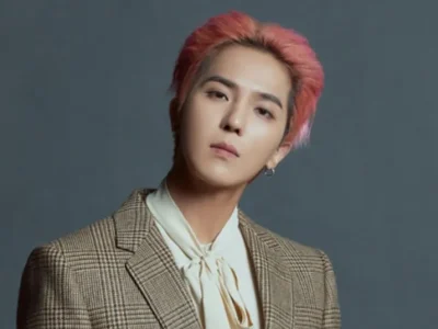 Mino Winner mengalami kecelakaan mobil ringan. Foto: Dok. YG Entertainment