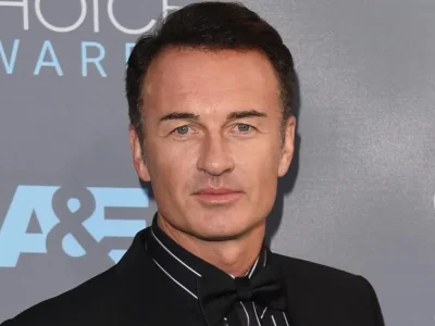Aktor Julian McMahon meninggal dunia di usia 56 tahun. Foto: Dok. Jason Merritt/Getty Images