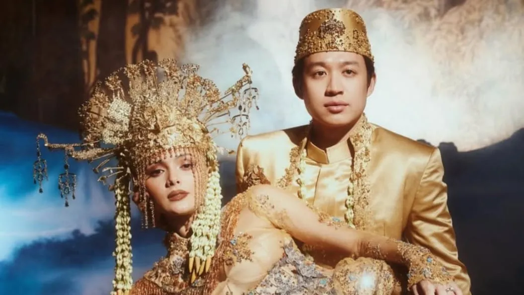 Intip Potret Prewedding Amanda Rawles, Usung Adat Betawi dan Jawa