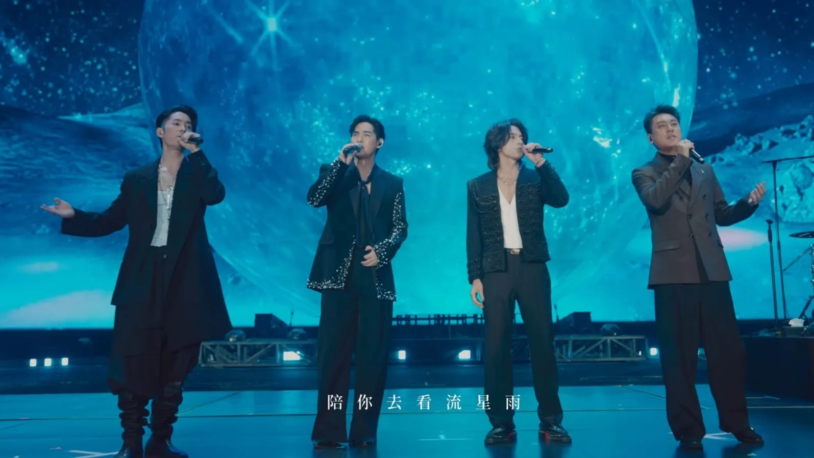 F4 Reuni, Penggemar Bernostalgia dan Desak Gelar Tur Konser