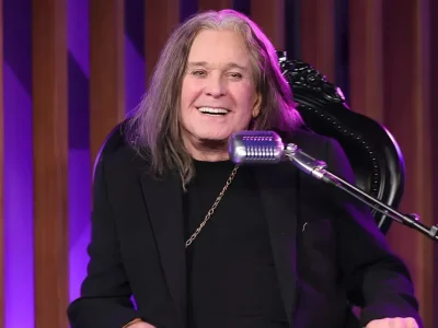 Ozzy Osbourne meninggal dunia. Foto: Dok. Matt Winkelmeyey/Getty via People