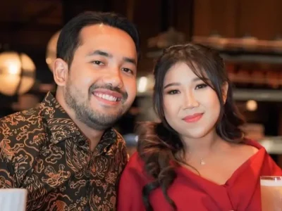 Kiky Saputri dan suaminya, Muhammad Khairi. Foto: Dok. Instagram @kikysaputrii