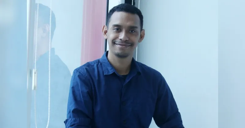 Suara Lantang Panji, Advokat Tuli Pertama di Indonesia