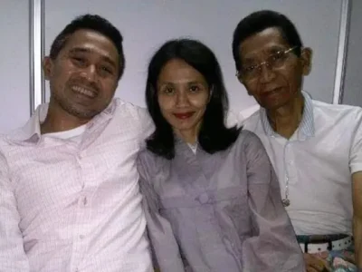 Dari kiri, Lukman Sardi serta Santi dan Idris semasa hidup (Foto: Instagram/lukmansrd)